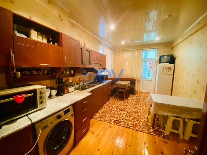 Satış 3 otaqlı Yeni Tikili bina evi  140m², Bakı