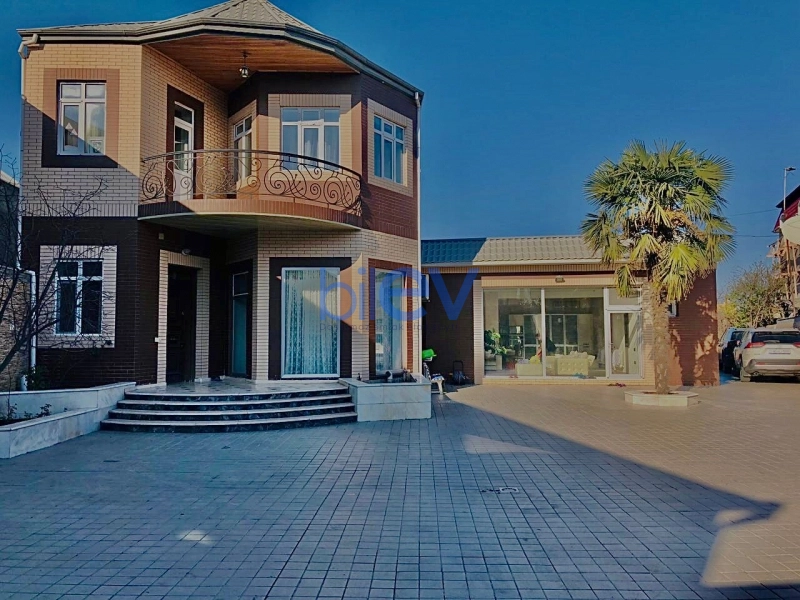 Satış 7 otaqlı Həyət evi  340m², Bakı