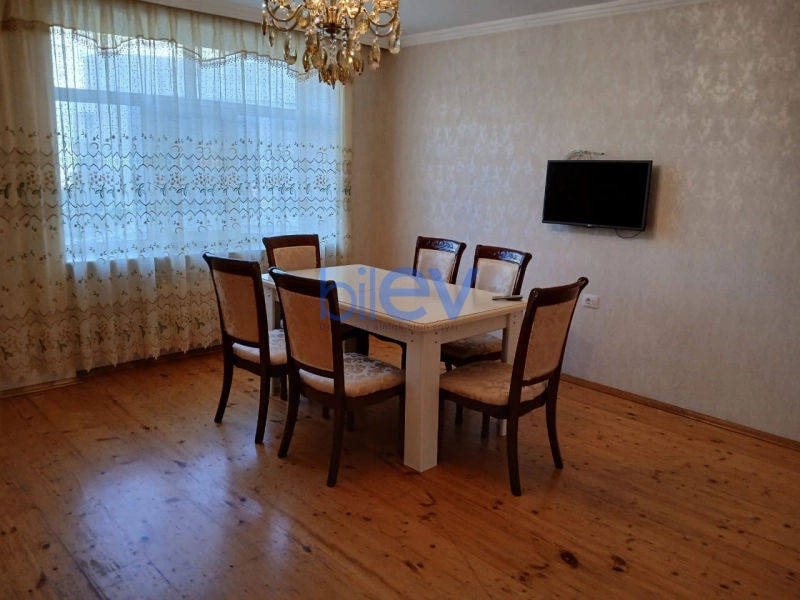 Aylıq Kirayə 2 otaqlı Köhnə Tikili bina evi  55m², Bakı