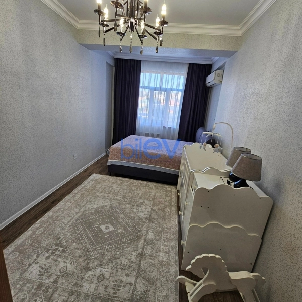 Aylıq Kirayə 2 otaqlı Yeni Tikili bina evi  70m², Bakı