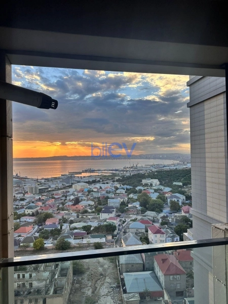 Aylıq Kirayə 2 otaqlı Köhnə Tikili bina evi  70m², Bakı