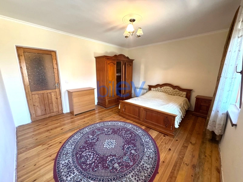 Aylıq Kirayə 4 otaqlı Həyət evi  150m², Bakı