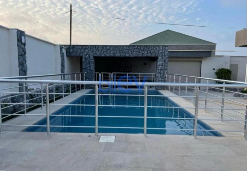 Aylıq Kirayə 3 otaqlı Bağ evi  180m², Bakı