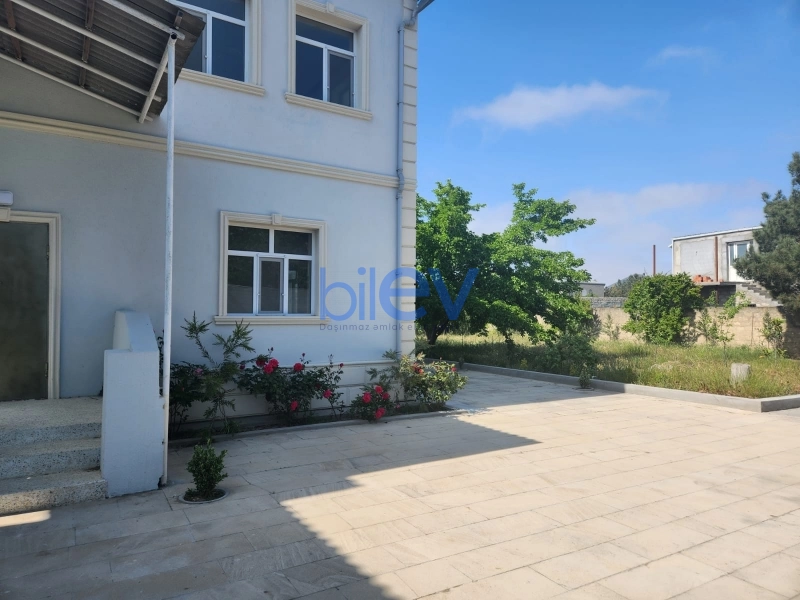 Aylıq Kirayə 5 otaqlı Bağ evi  180m², Bakı