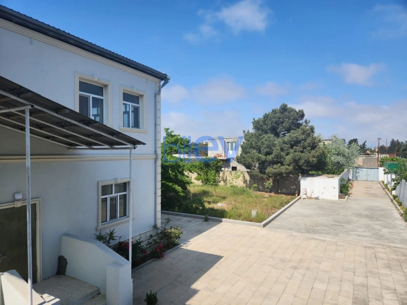 Aylıq Kirayə 5 otaqlı Bağ evi  180m², Bakı
