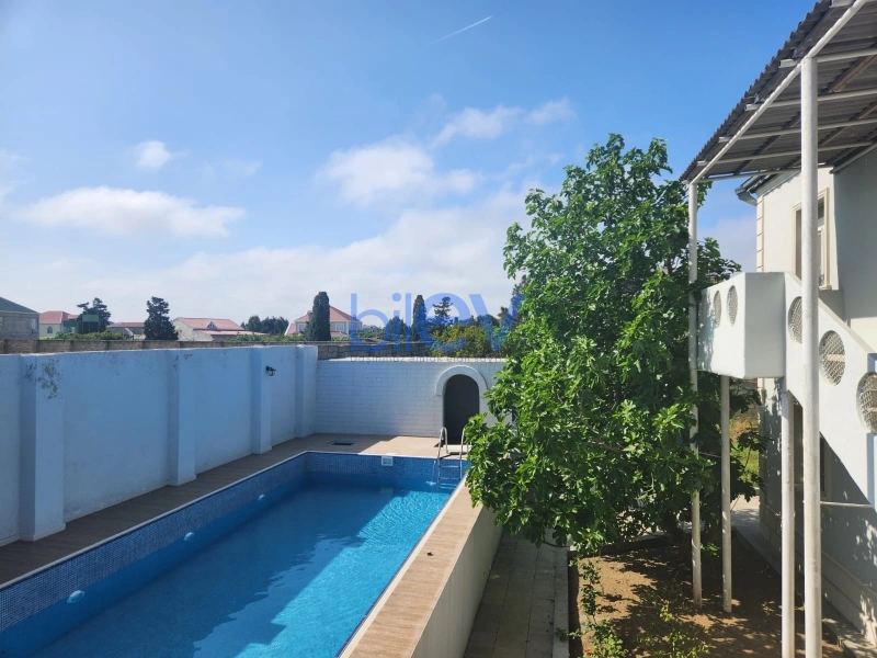 Aylıq Kirayə 5 otaqlı Bağ evi  180m², Bakı