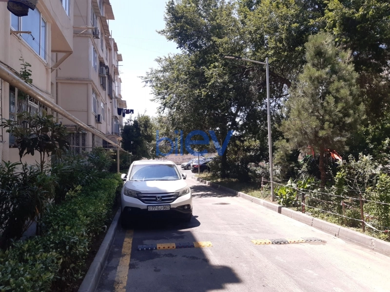 Aylıq Kirayə 3 otaqlı Köhnə Tikili bina evi  70m², Bakı
