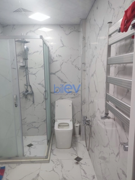 Aylıq Kirayə 2 otaqlı Yeni Tikili bina evi  55m², Bakı