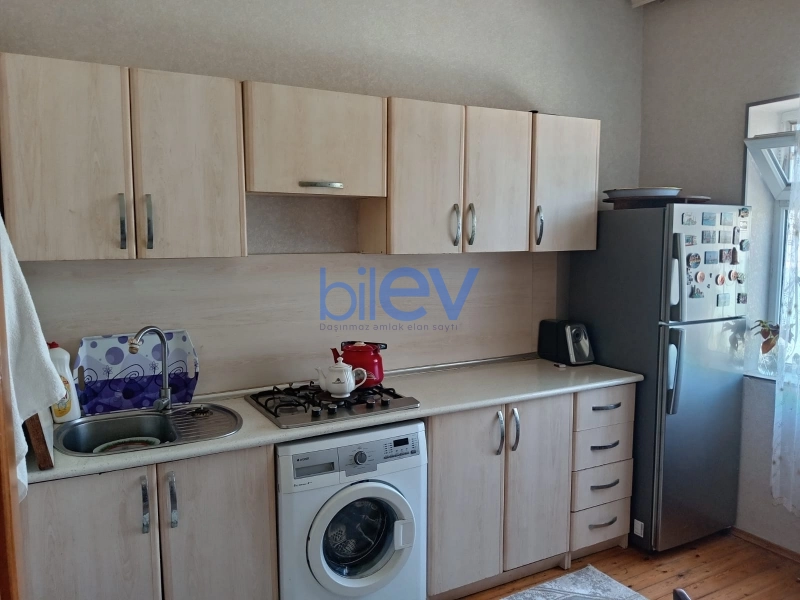 Satış 4 otaqlı Həyət evi  230m², Bakı