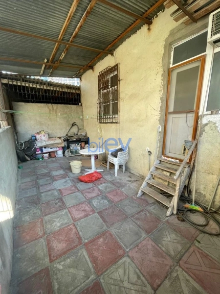 Aylıq Kirayə 3 otaqlı Köhnə Tikili bina evi  100m², Bakı