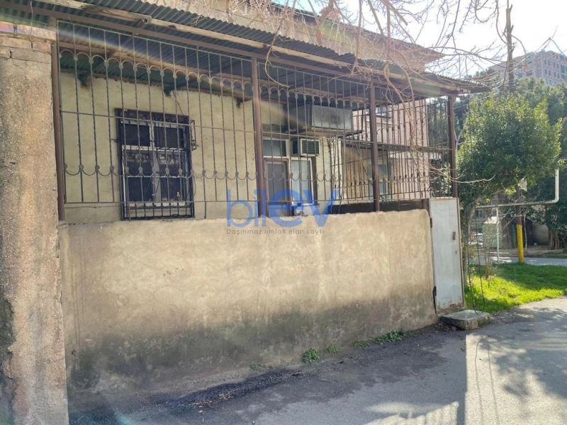 Aylıq Kirayə 3 otaqlı Köhnə Tikili bina evi  100m², Bakı