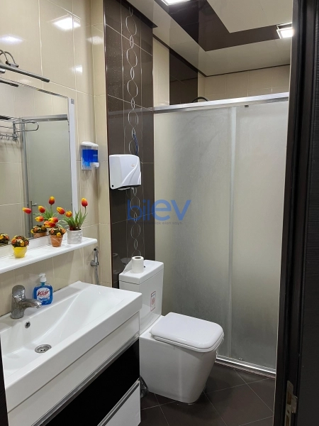 Aylıq Kirayə 5 otaqlı Obyekt  160m², Bakı