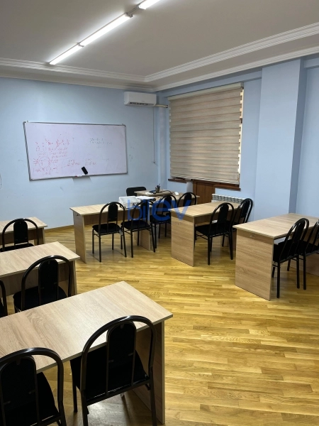 Aylıq Kirayə 5 otaqlı Obyekt  160m², Bakı