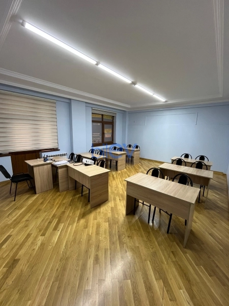 Aylıq Kirayə 5 otaqlı Obyekt  160m², Bakı