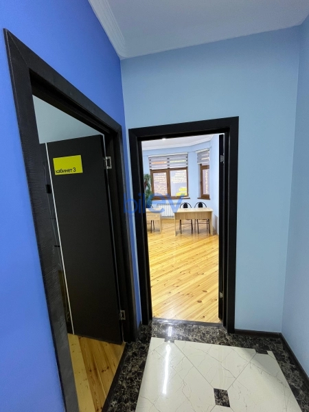 Aylıq Kirayə 5 otaqlı Obyekt  160m², Bakı