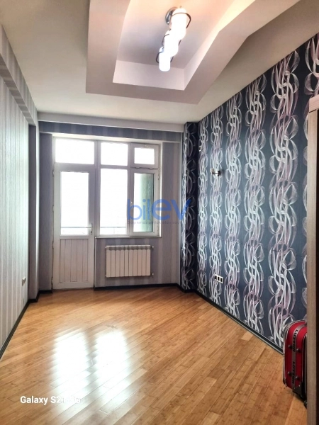 Satış 3 otaqlı Yeni Tikili bina evi  90m², Bakı