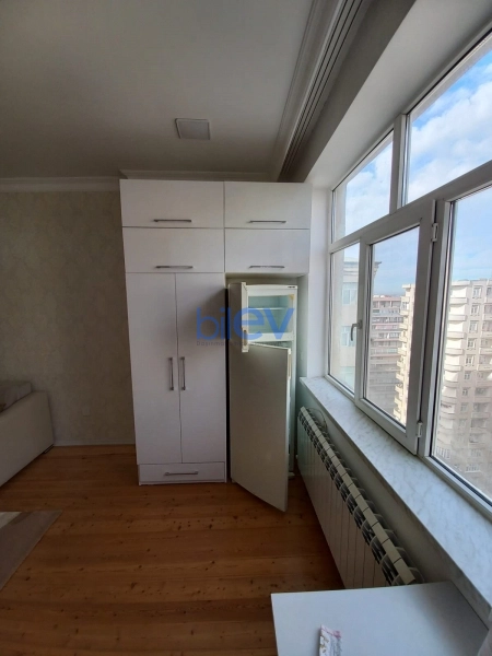 Aylıq Kirayə 2 otaqlı Yeni Tikili bina evi  55m², Bakı
