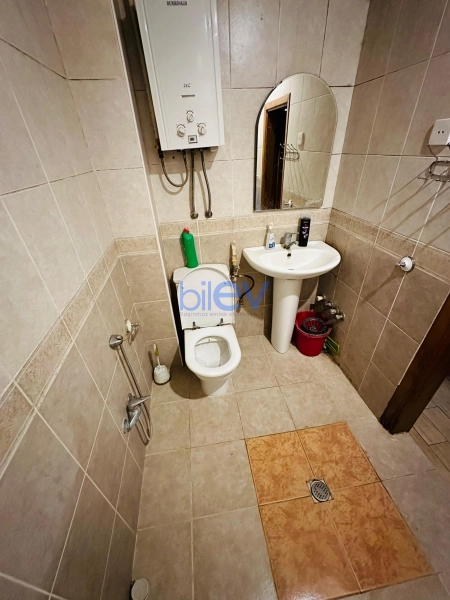Aylıq Kirayə 2 otaqlı Köhnə Tikili bina evi  50m², Bakı