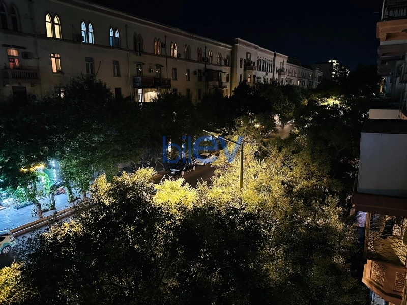 Aylıq Kirayə 2 otaqlı Köhnə Tikili bina evi  50m², Bakı
