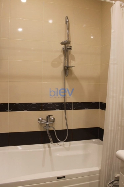 Aylıq Kirayə 2 otaqlı Köhnə Tikili bina evi  50m², Bakı