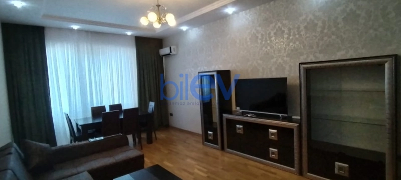 Aylıq Kirayə 3 otaqlı Köhnə Tikili bina evi  115m², Bakı