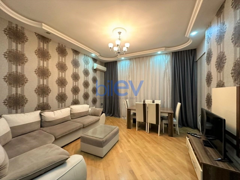 Aylıq Kirayə 3 otaqlı Yeni Tikili bina evi  110m², Bakı