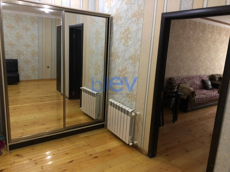 Aylıq Kirayə 2 otaqlı Yeni Tikili bina evi  97m², Bakı