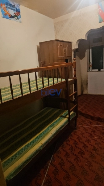 Aylıq Kirayə 3 otaqlı Köhnə Tikili bina evi  65m², Bakı