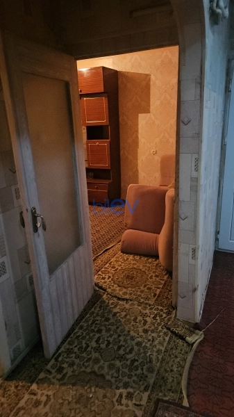 Aylıq Kirayə 3 otaqlı Köhnə Tikili bina evi  65m², Bakı