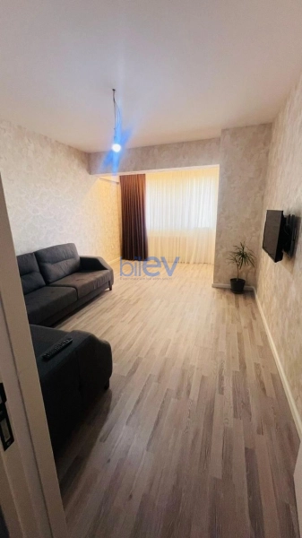 Aylıq Kirayə 3 otaqlı Yeni Tikili bina evi  120m², Bakı