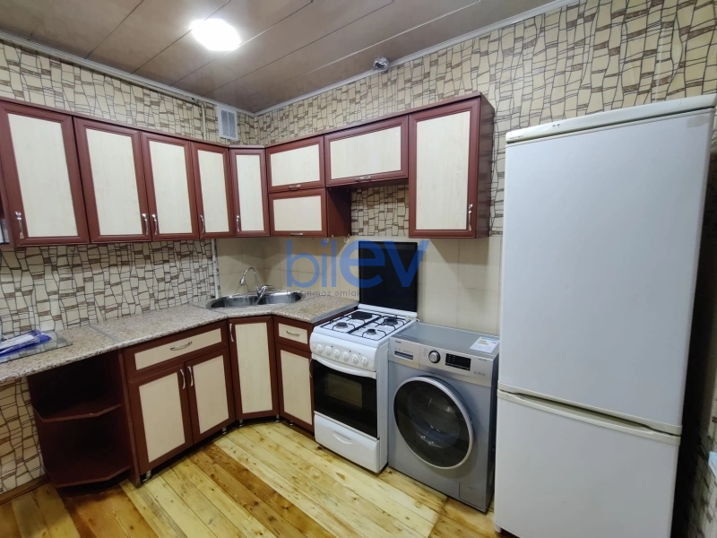 Aylıq Kirayə 2 otaqlı Köhnə Tikili bina evi  65m², Bakı