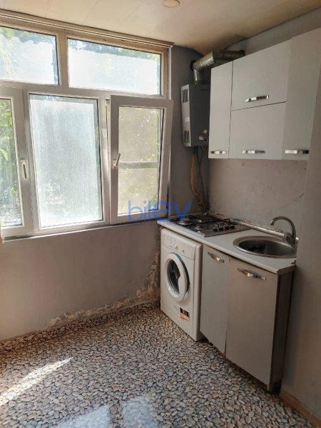 Aylıq Kirayə 2 otaqlı Köhnə Tikili bina evi  38m², Bakı