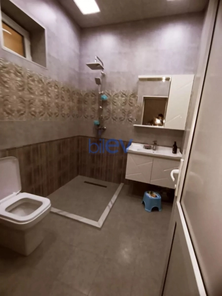 Aylıq Kirayə 3 otaqlı Həyət evi  110m², Bakı