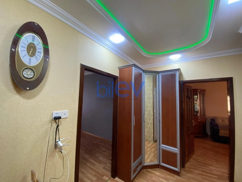 Aylıq Kirayə 3 otaqlı Köhnə Tikili bina evi  100m², Bakı