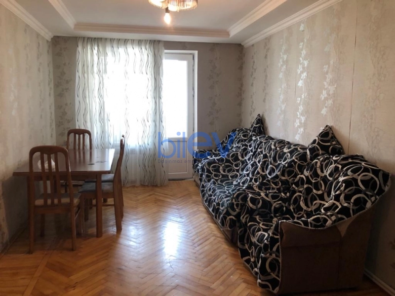Aylıq Kirayə 2 otaqlı Köhnə Tikili bina evi  60m², Bakı