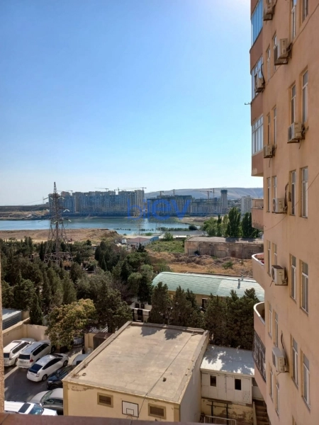 Aylıq Kirayə 2 otaqlı Yeni Tikili bina evi  90m², Bakı