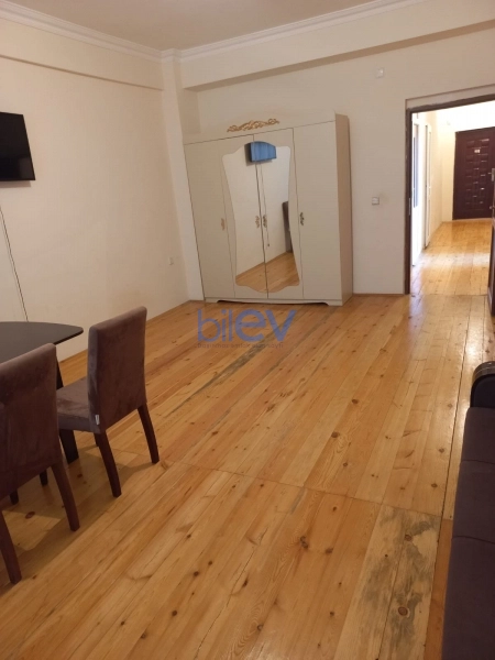 Aylıq Kirayə 2 otaqlı Yeni Tikili bina evi  90m², Bakı