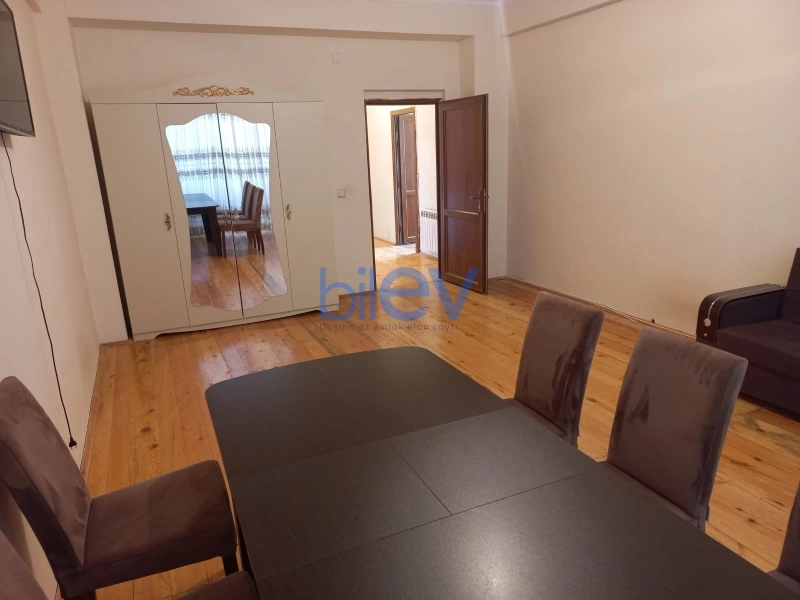 Aylıq Kirayə 2 otaqlı Yeni Tikili bina evi  90m², Bakı