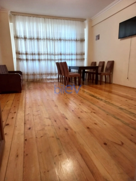 Aylıq Kirayə 2 otaqlı Yeni Tikili bina evi  90m², Bakı