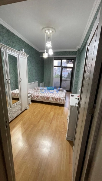 Aylıq Kirayə 2 otaqlı Yeni Tikili bina evi  84m², Bakı
