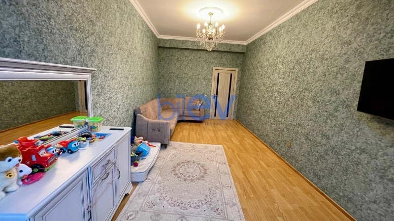 Aylıq Kirayə 2 otaqlı Yeni Tikili bina evi  84m², Bakı