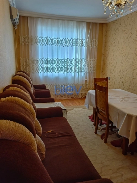 Satış 4 otaqlı Köhnə Tikili bina evi  83m², Bakı