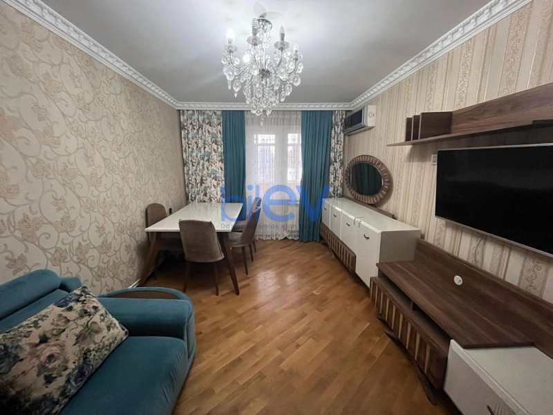 Aylıq Kirayə 3 otaqlı Köhnə Tikili bina evi  65m², Bakı