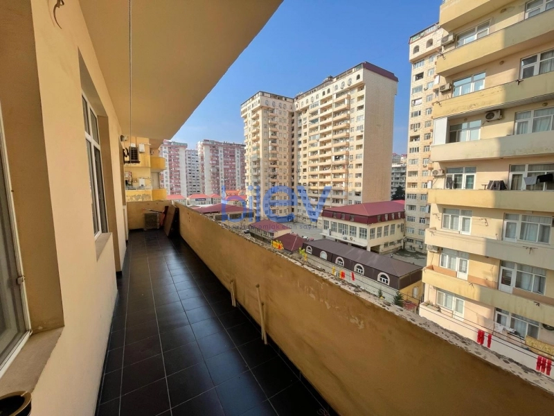 Aylıq Kirayə 3 otaqlı Yeni Tikili bina evi  120m², Bakı