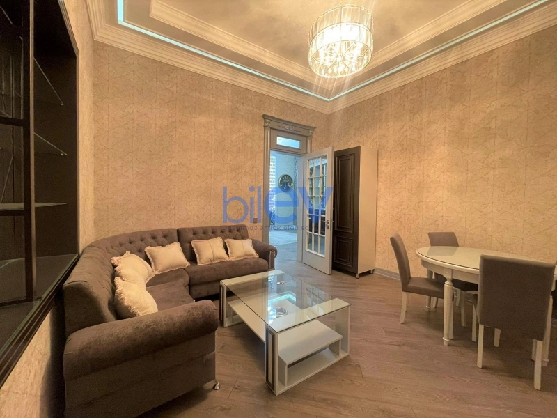 Satış 5 otaqlı Ofis  185m², Bakı