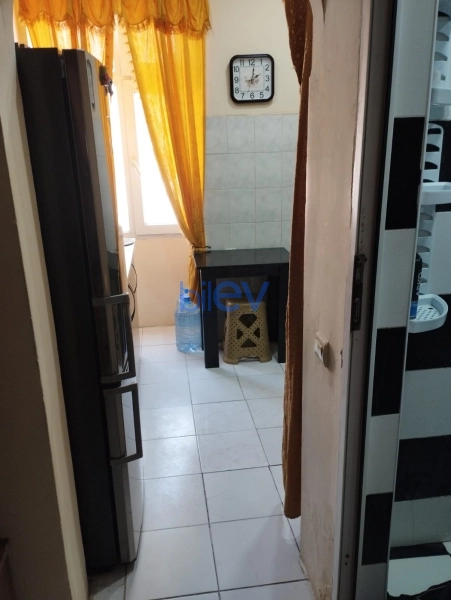 Aylıq Kirayə 2 otaqlı Köhnə Tikili bina evi  48m², Bakı