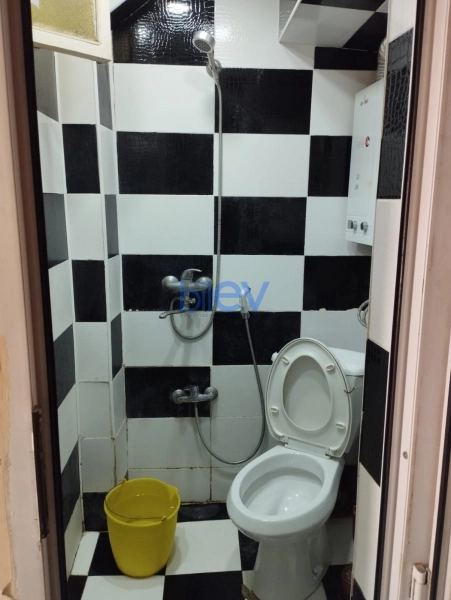 Aylıq Kirayə 2 otaqlı Köhnə Tikili bina evi  48m², Bakı