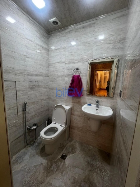 Aylıq Kirayə 2 otaqlı Yeni Tikili bina evi  100m², Bakı