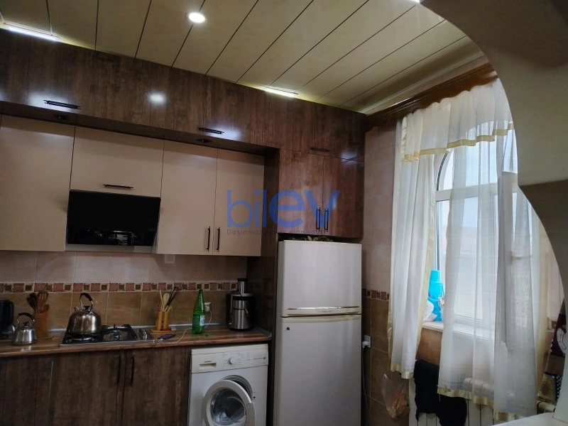 Satış 5 otaqlı Həyət evi  360m², Bakı