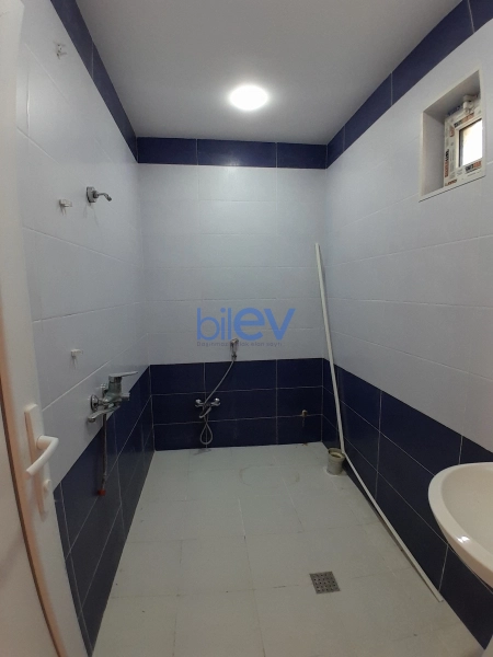Satış 3 otaqlı Həyət evi  3m², Bakı